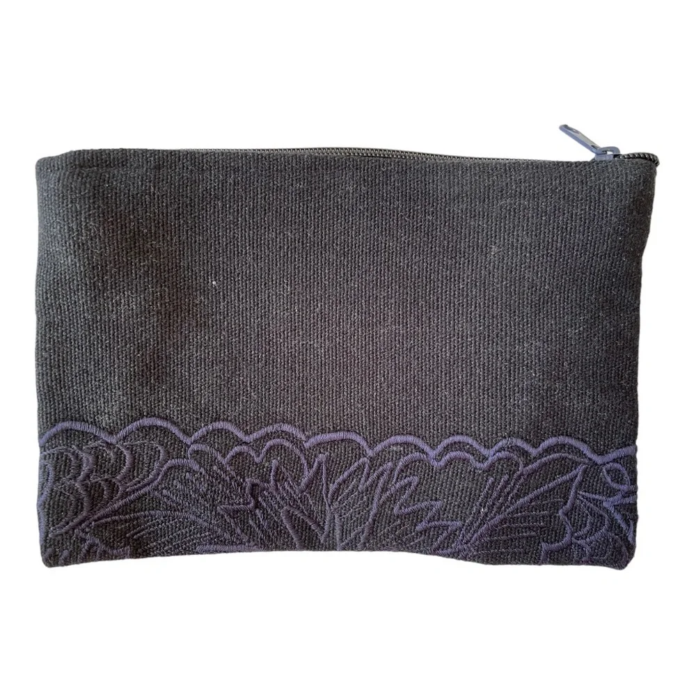 Made in Mexico Blue Embroidered Make-up Bag NWT